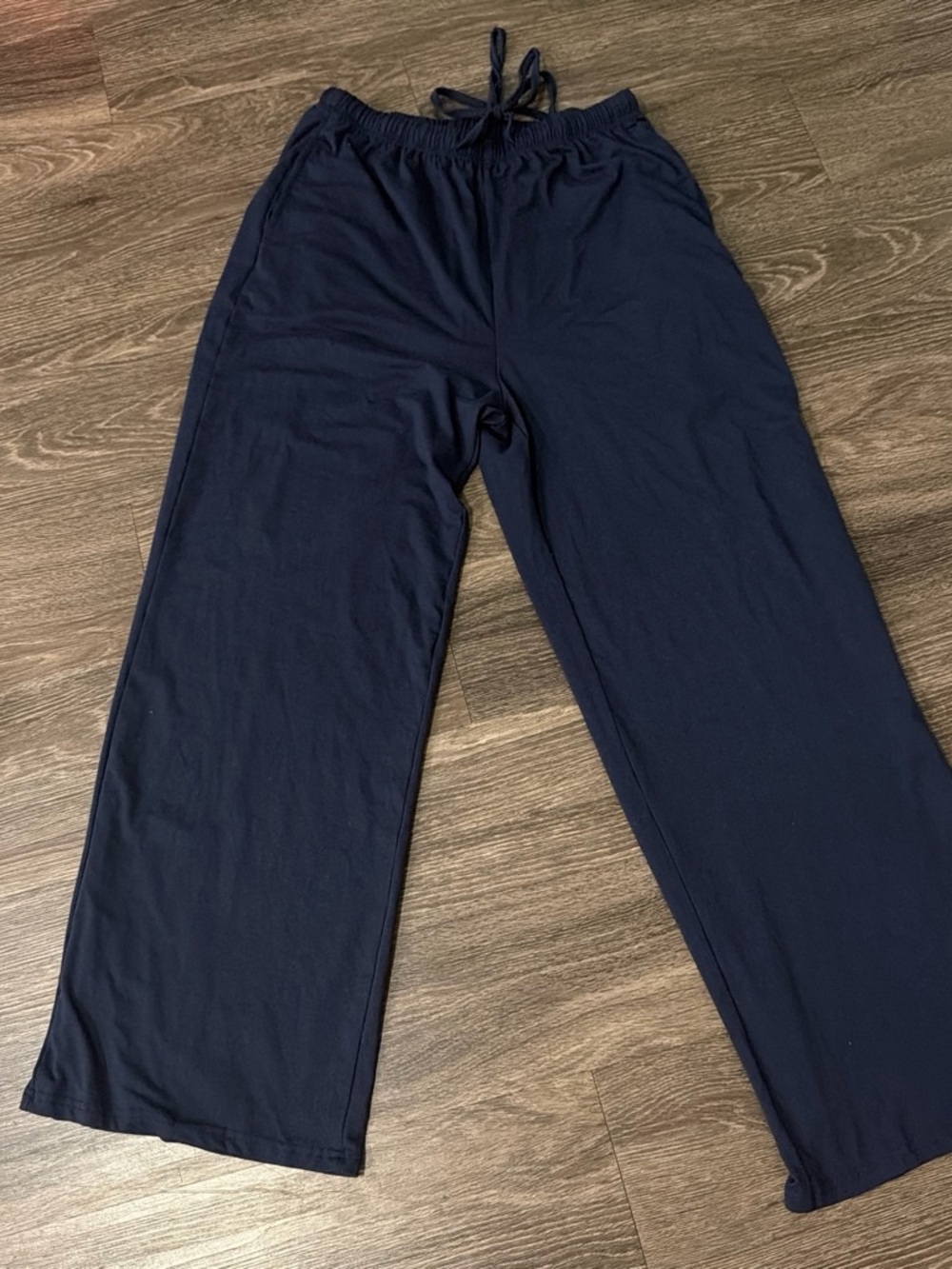 Navy blue wide leg sweatpants with drawstring waist size large